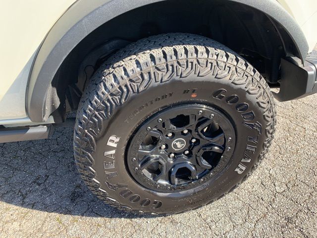 Used 2025 Ford Bronco Big Bend - photo 32