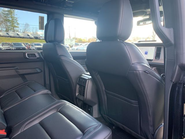 New 2026 Ford Bronco Outer Banks - photo 5