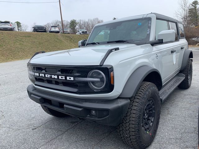 New 2026 Ford Bronco Outer Banks - photo 3