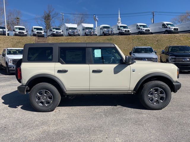 New 2026 Ford Bronco - photo 1