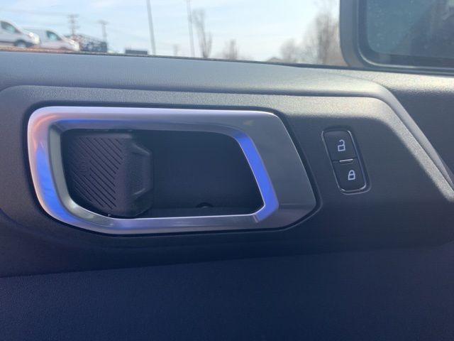 New 2026 Ford Bronco Outer Banks - photo 15