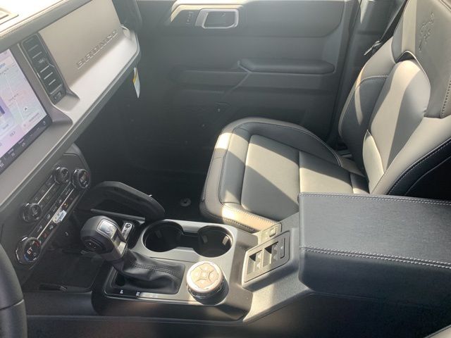 New 2026 Ford Bronco Outer Banks - photo 25