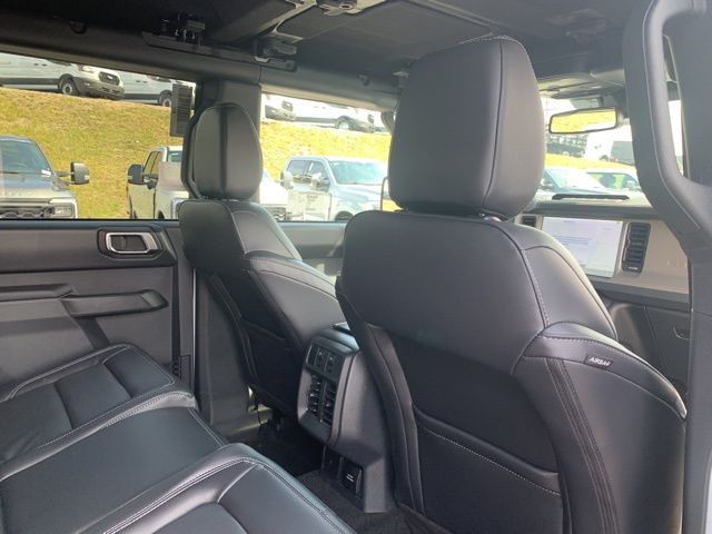 New 2026 Ford Bronco Outer Banks - photo 3