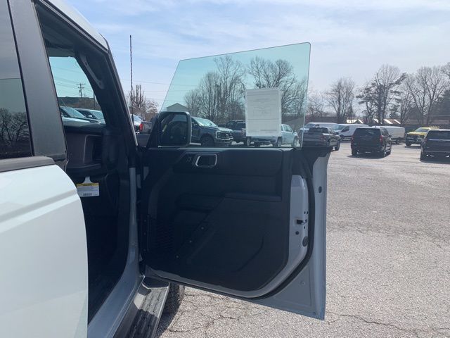 New 2026 Ford Bronco Outer Banks - photo 4