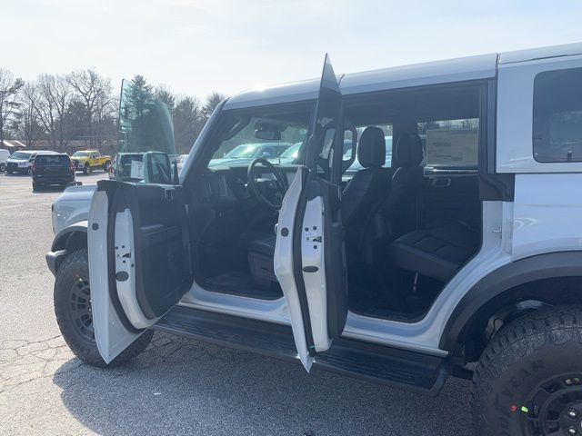 New 2026 Ford Bronco Outer Banks - photo 7