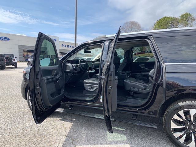 New 2025 Ford Expedition MAX Platinum - photo 32