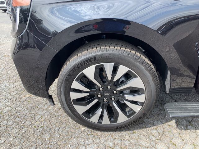 New 2025 Ford Expedition MAX Platinum - photo 5