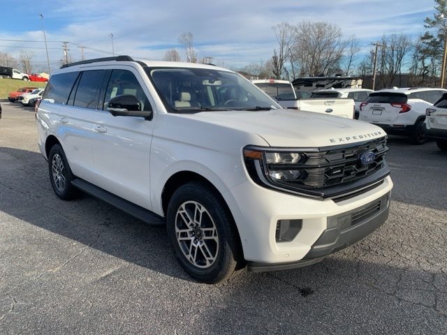 New 2025 Ford Expedition ACTIV - photo 5