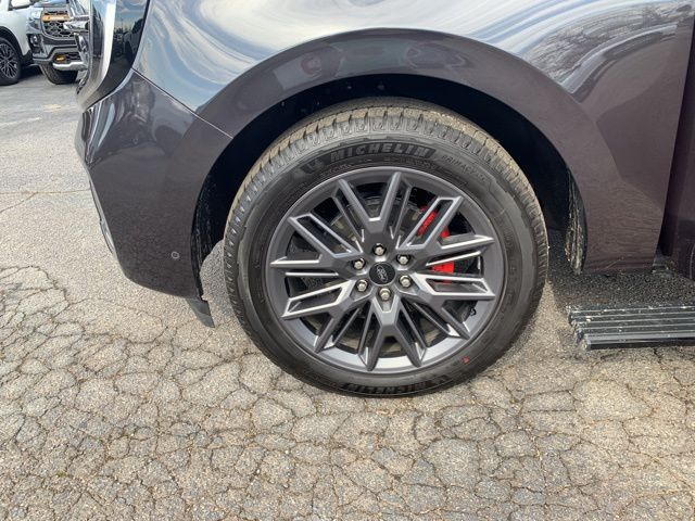 New 2025 Ford Expedition Platinum - photo 6