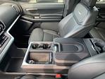 New 2025 Ford Expedition Platinum thumbnail 3