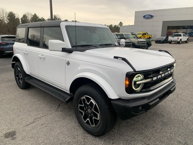 New 2025 Ford Bronco Outer Banks - photo 4