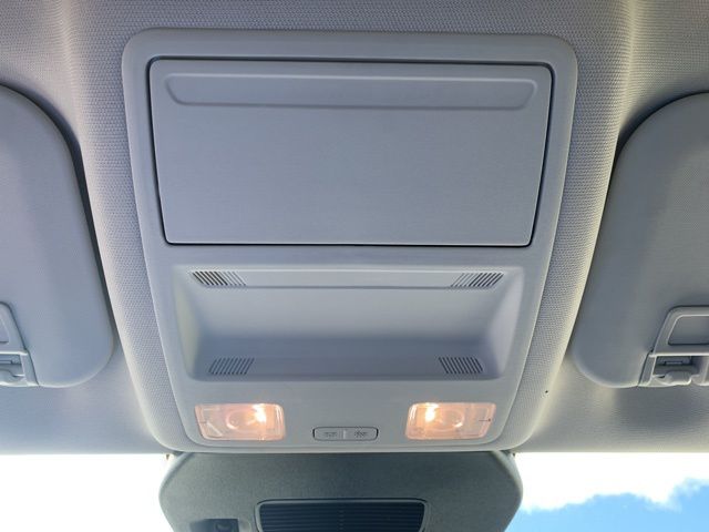 New 2025 Ford Escape - photo 2
