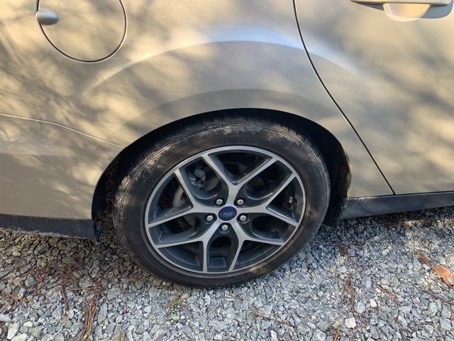 Used 2018 Ford Focus SEL - photo 7