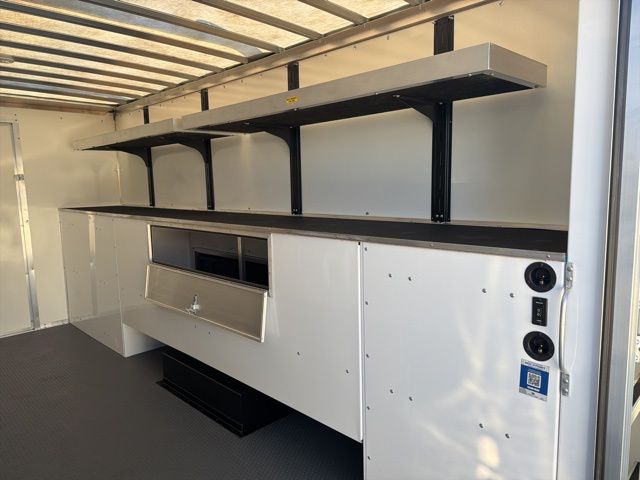 New 1996 Ford E-450 Cutaway - photo 21