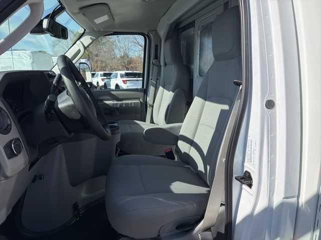 New 2026 Ford E-350 Cutaway - photo 5