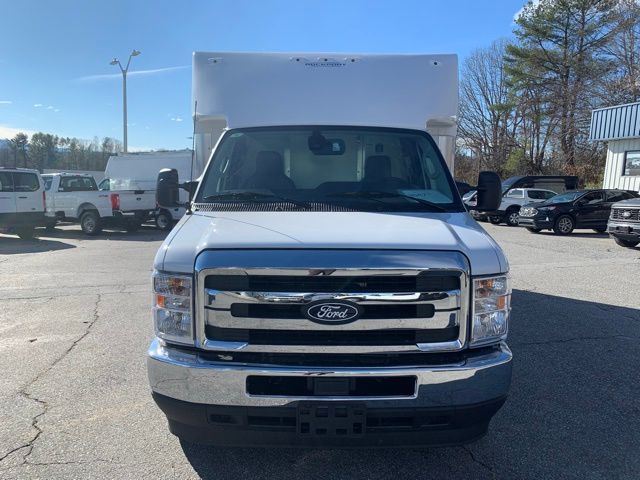 New 2026 Ford E-350 Cutaway - photo 20