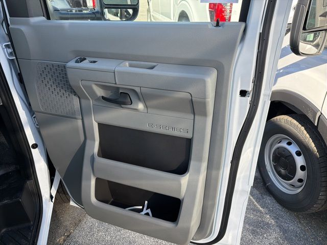 New 2026 Ford E-350 Cutaway - photo 9