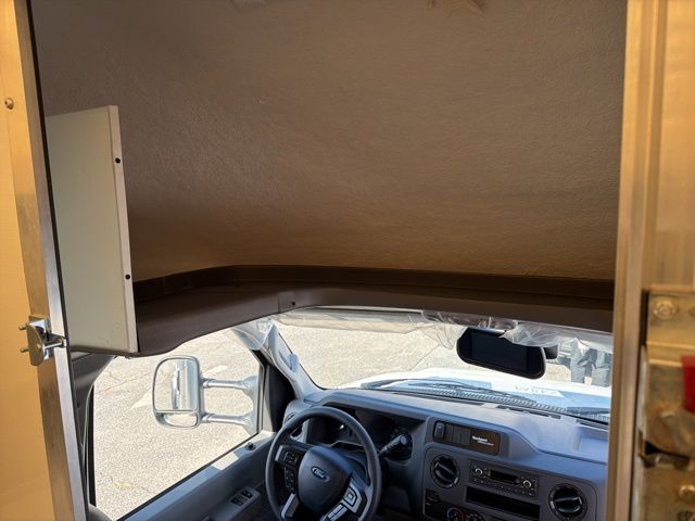 New 2026 Ford E-350 Cutaway - photo 15