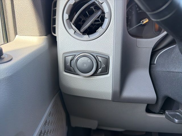 New 2026 Ford E-350 Cutaway - photo 34
