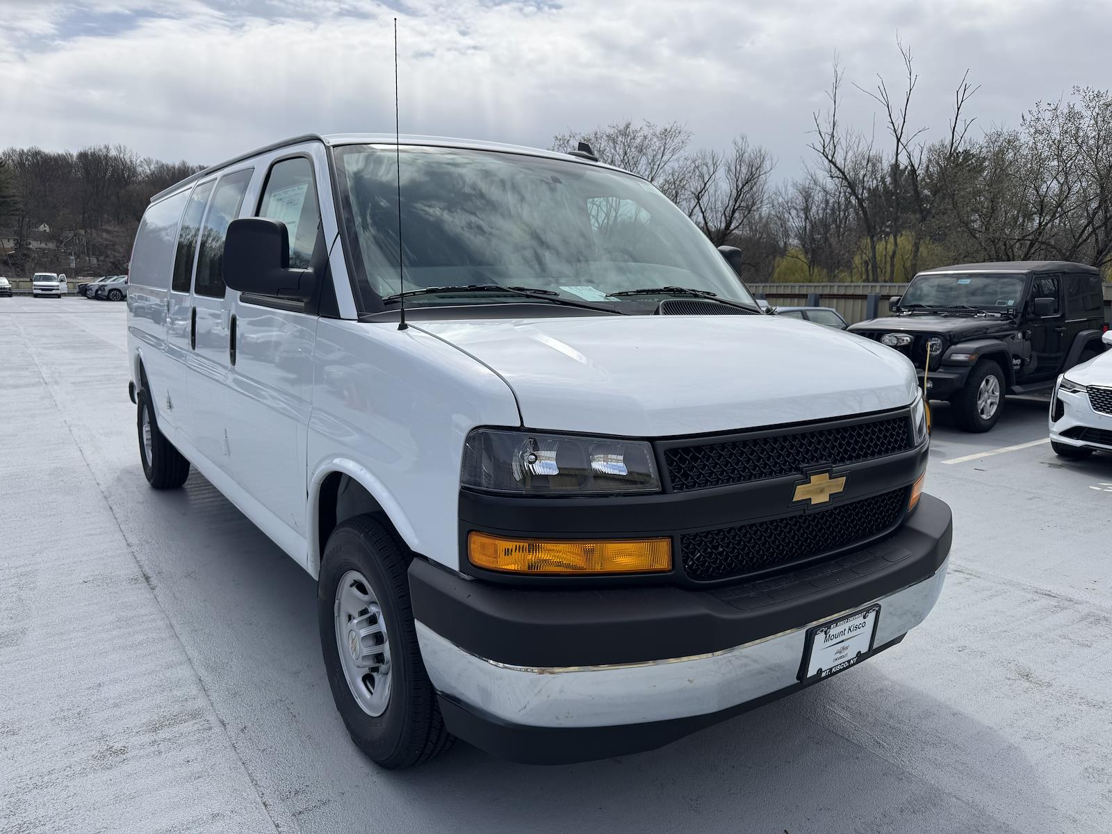 New 2025 Chevrolet Express 2500 Empty Cargo Van - photo 7