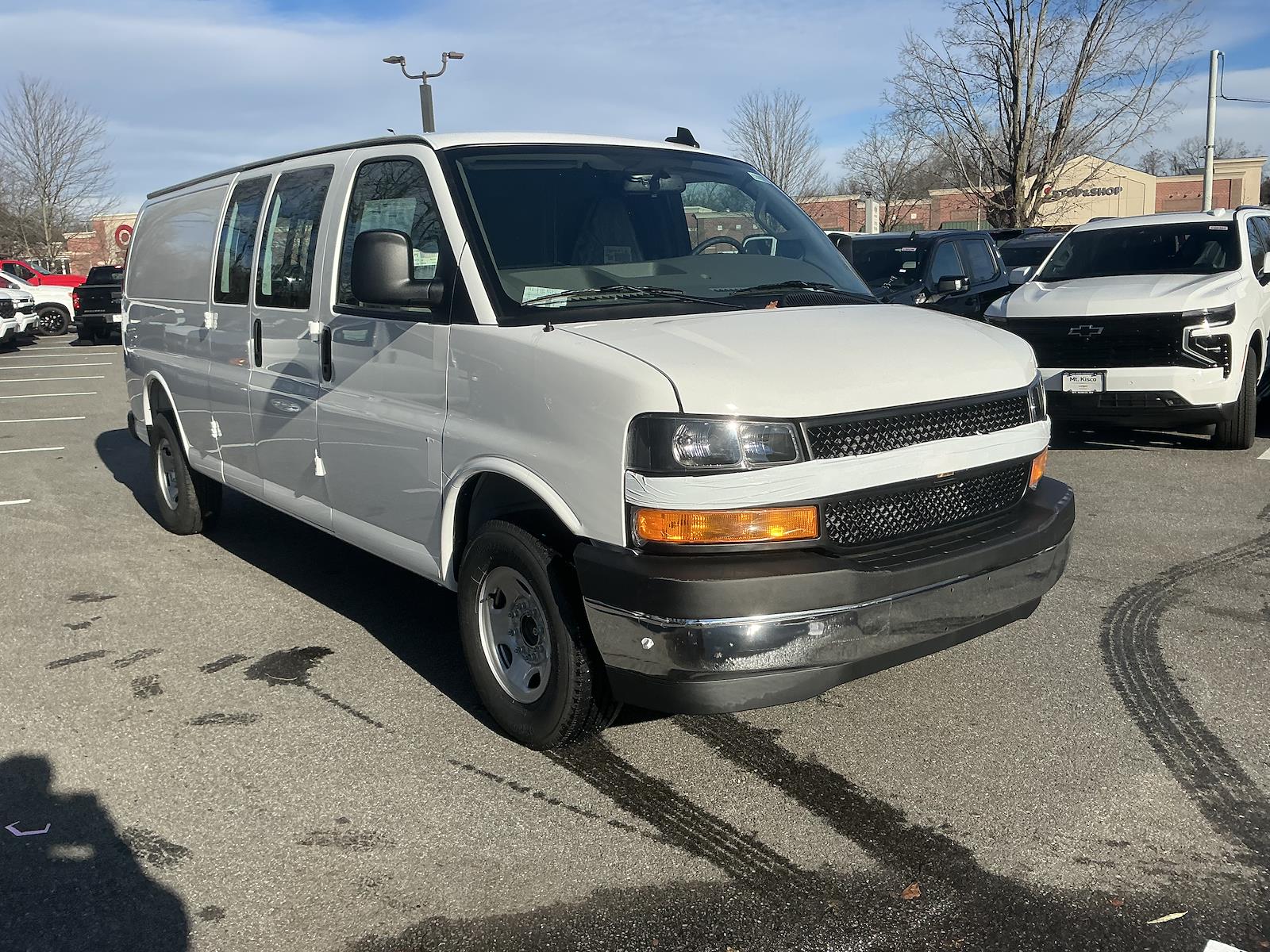 New 2025 Chevrolet Express 3500 Empty Cargo Van - photo 9
