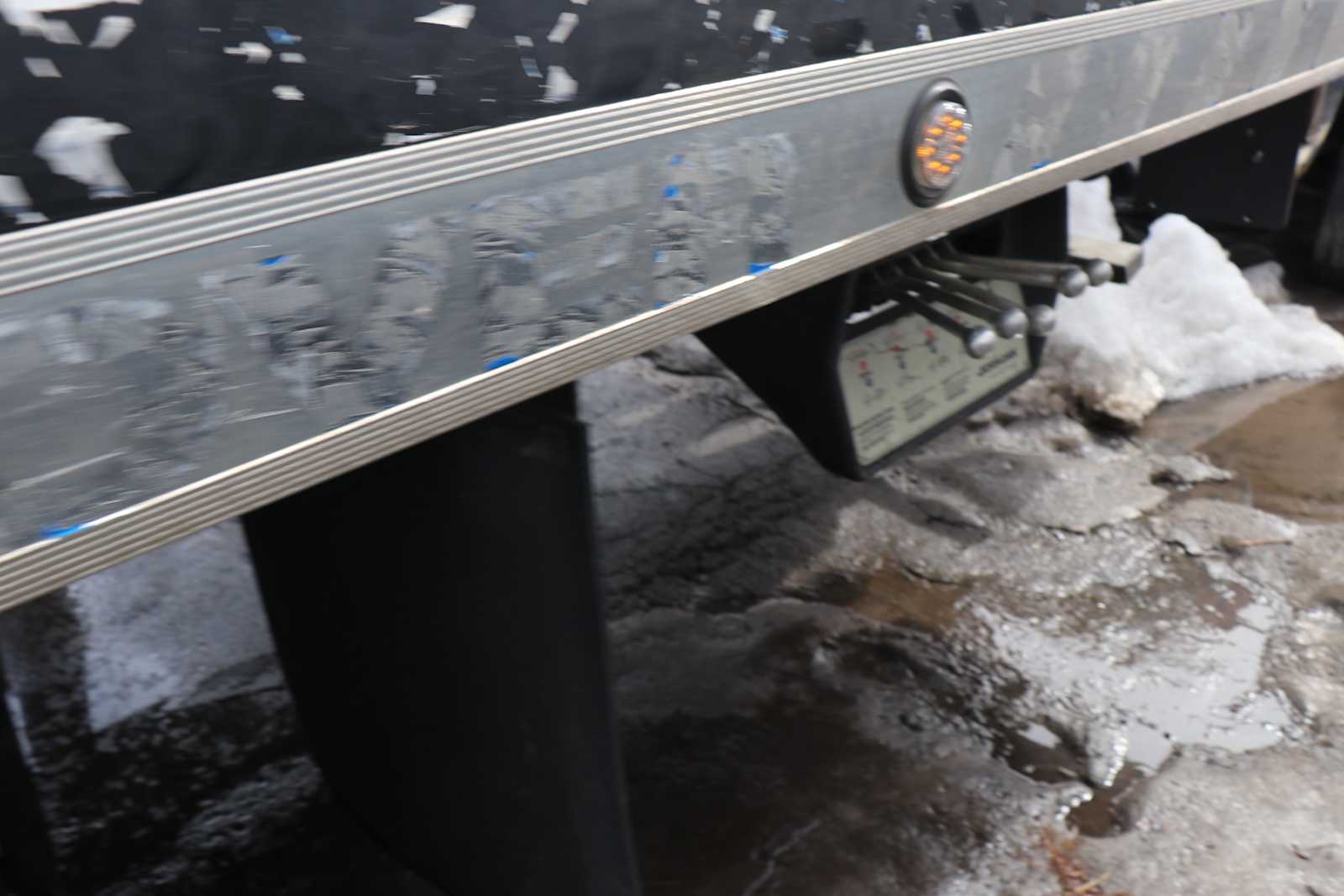 Used 2022 Ford F-650 Regular Cab Cab Chassis - photo 12