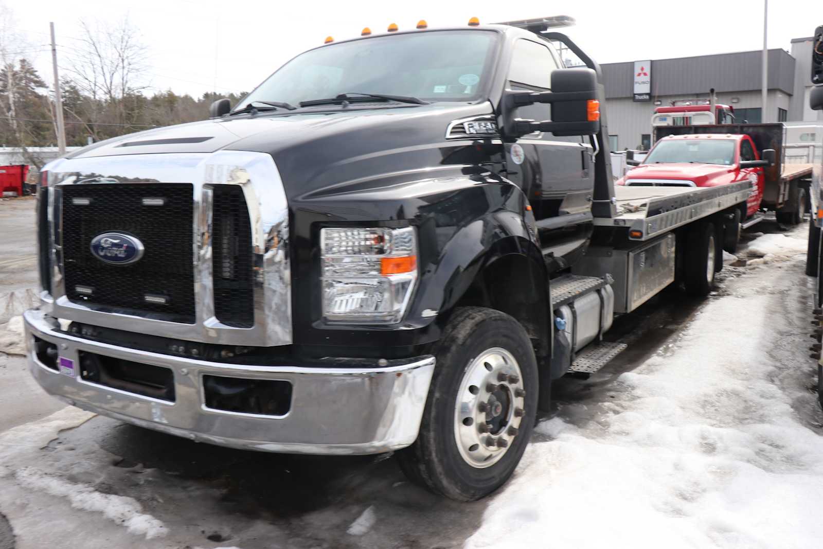Used 2022 Ford F-650 Regular Cab Cab Chassis - photo 4