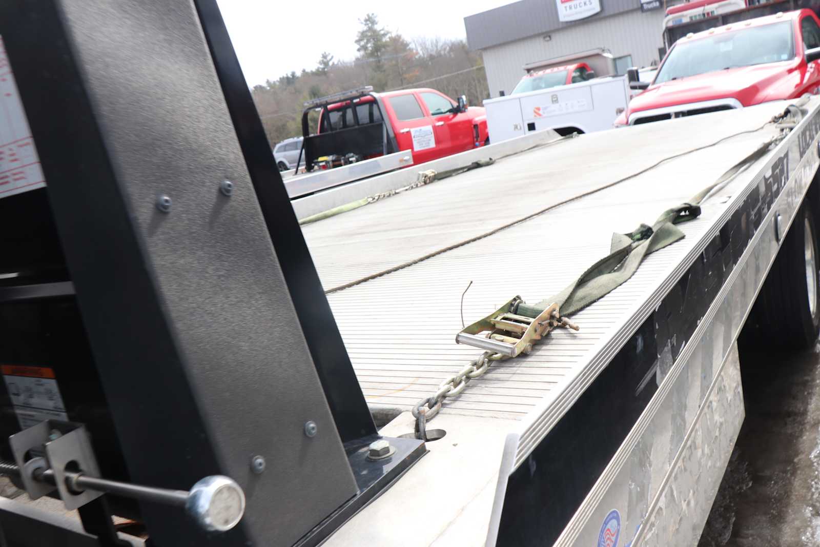 Used 2022 Ford F-650 Regular Cab Cab Chassis - photo 6