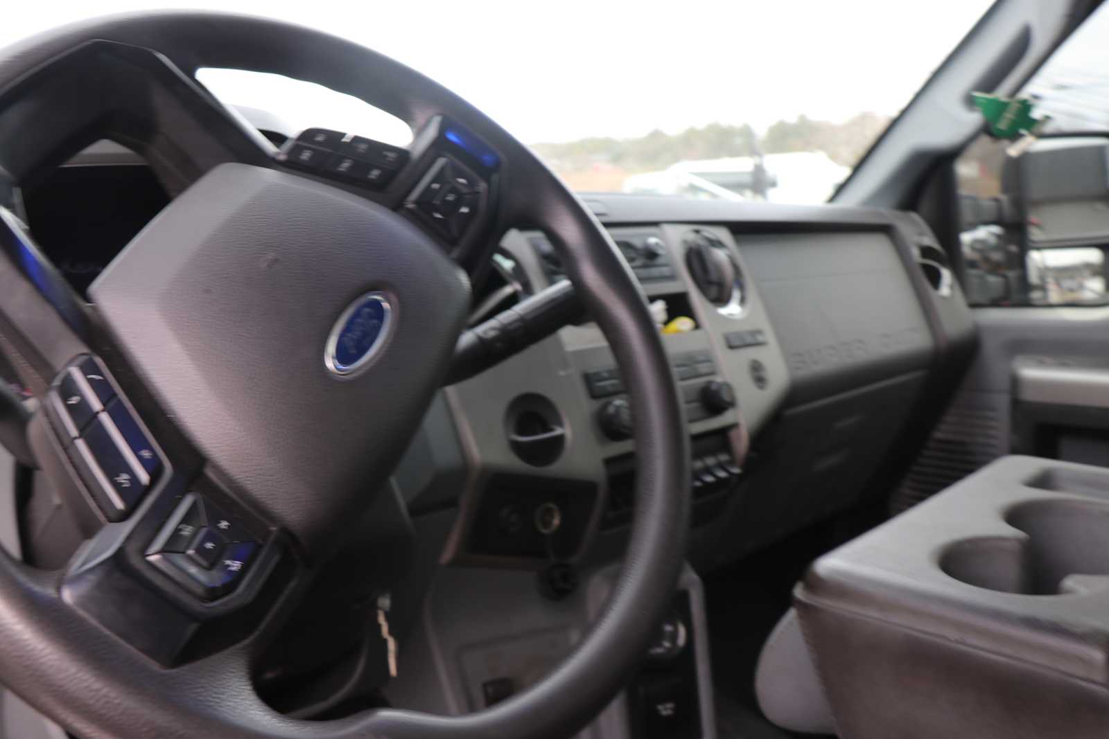 Used 2022 Ford F-650 Regular Cab Cab Chassis - photo 9