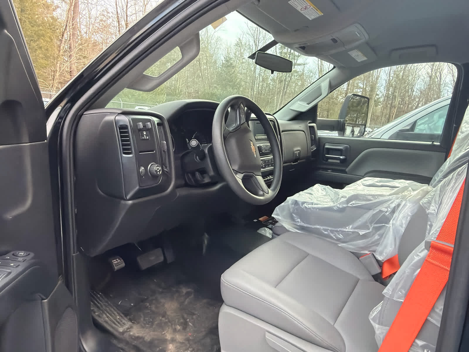 New 2024 Chevrolet Silverado 6500 Regular Cab Cab Chassis - photo 10