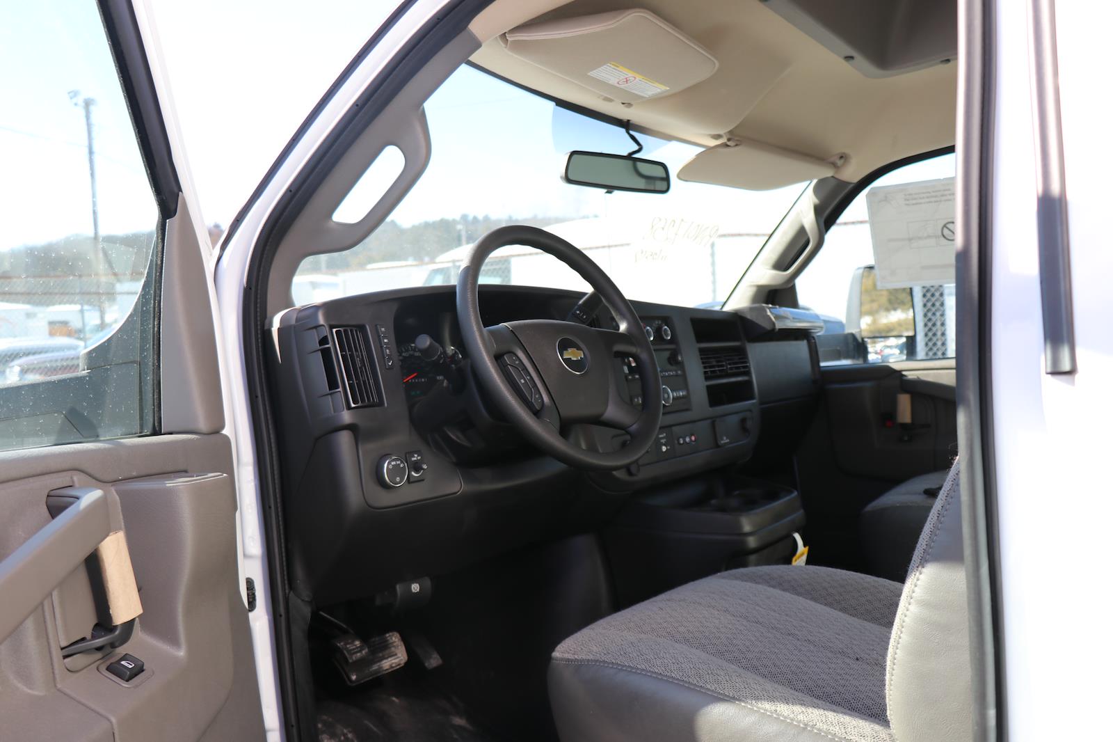 New 2024 Chevrolet Express 3500 - photo 2