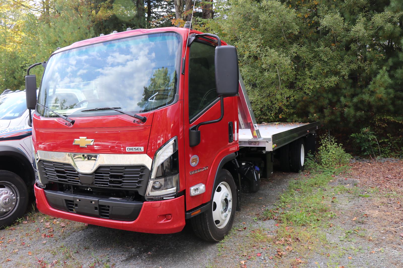 New 2025 Chevrolet LCF 5500XD - photo 1