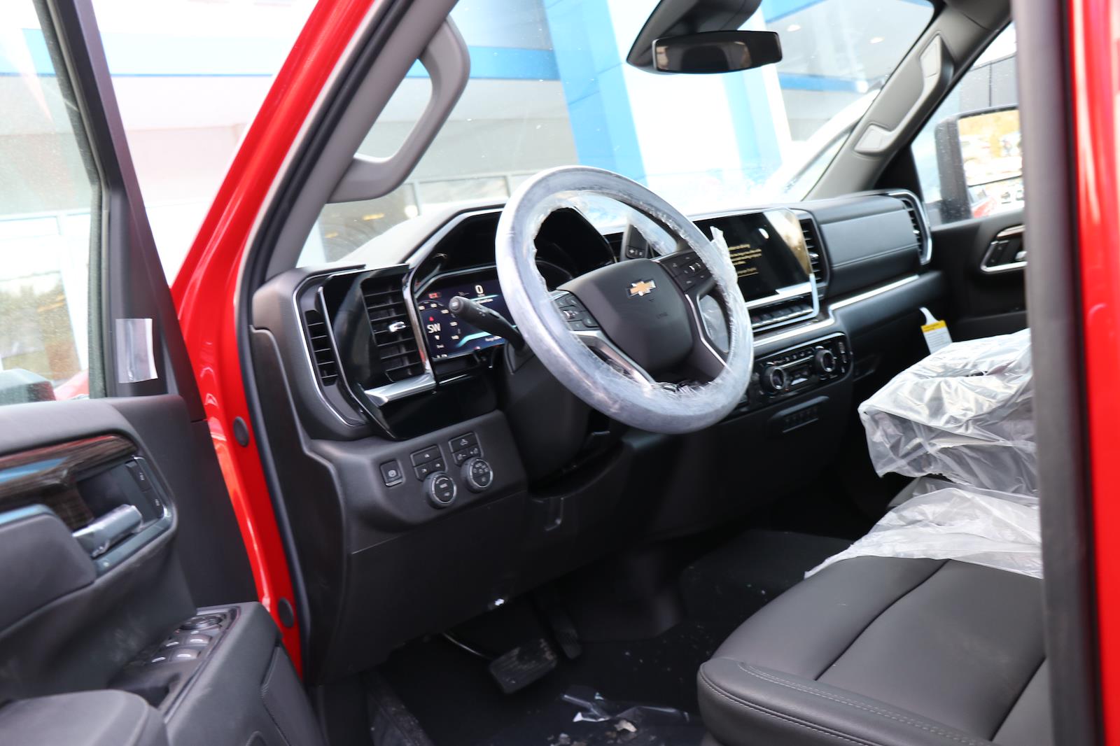 New 2026 Chevrolet Silverado 2500 LT Crew Cab - photo 3