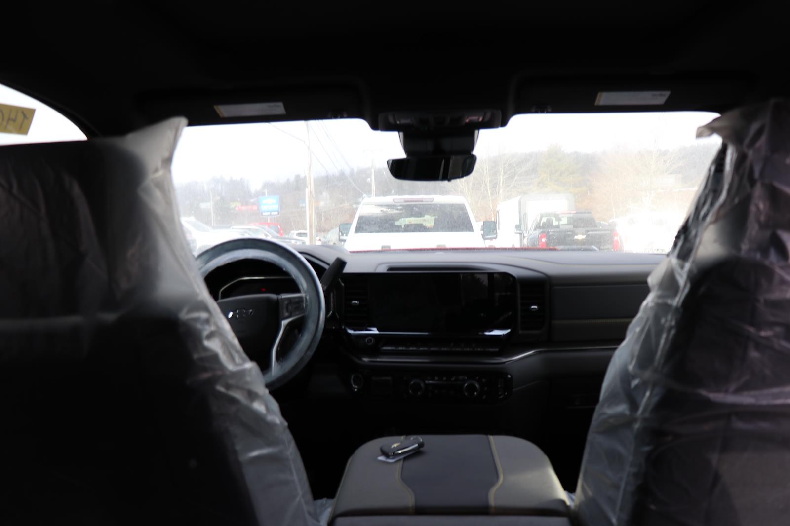 New 2026 Chevrolet Silverado 2500 ZR2 Crew Cab - photo 4