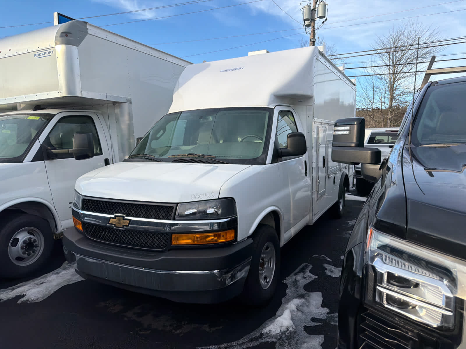 New 2026 Chevrolet Express 3500 Cutaway - photo 9