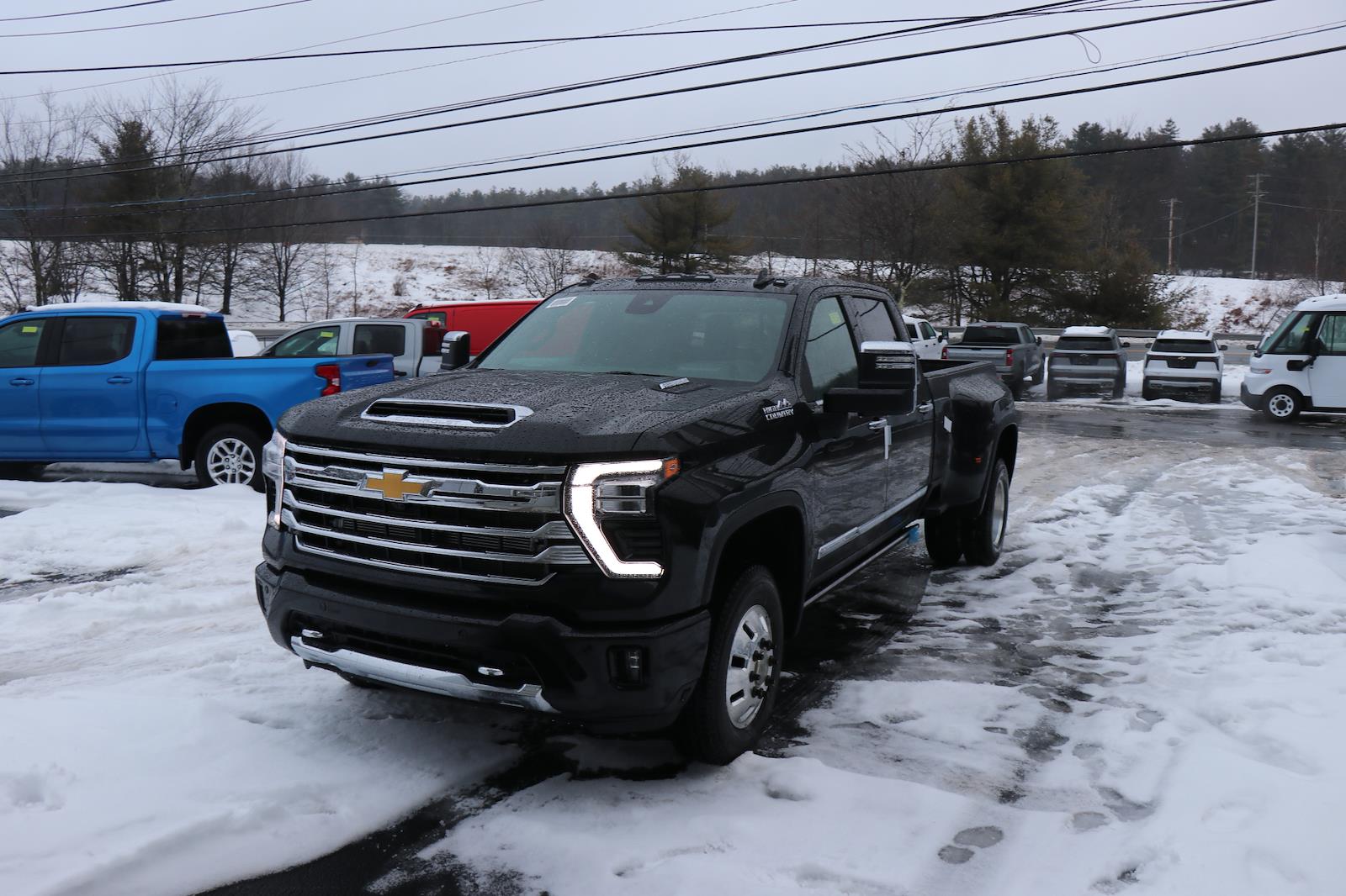 New 2026 Chevrolet Silverado 3500 - photo 1