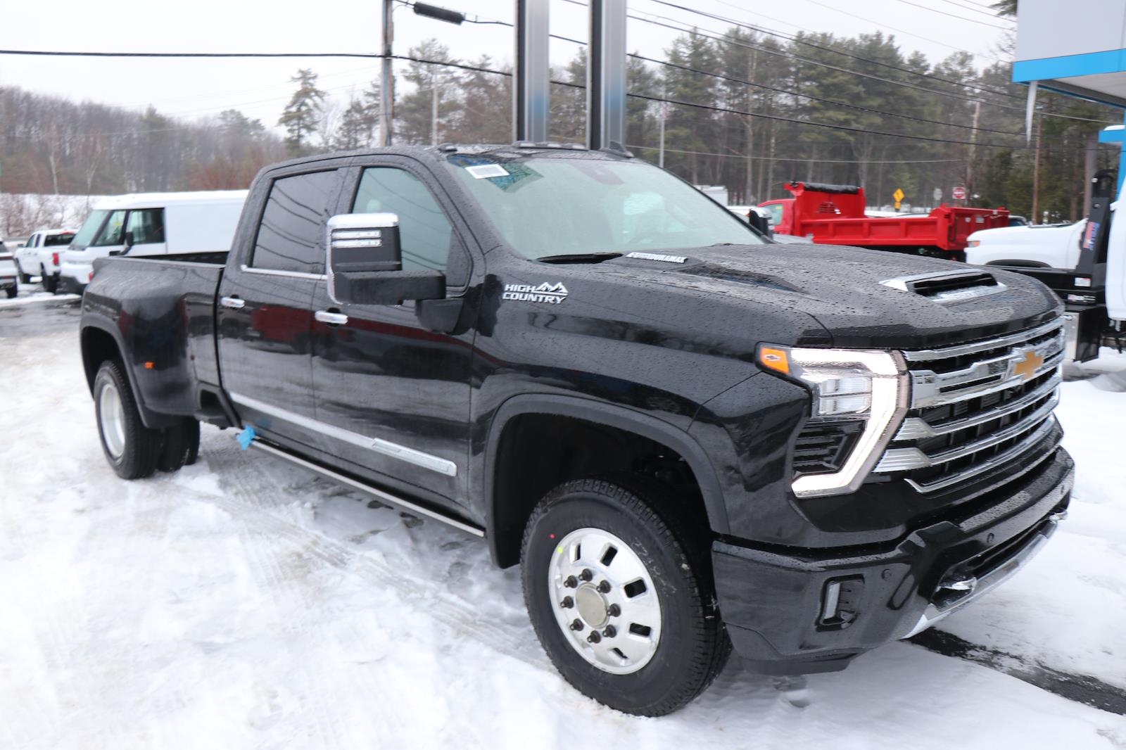 New 2026 Chevrolet Silverado 3500 - photo 2