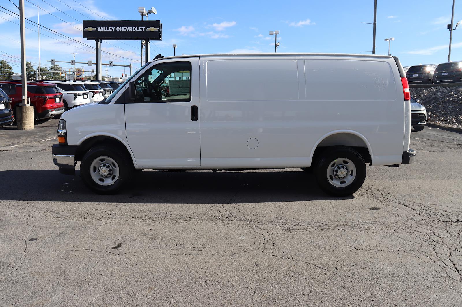 New 2025 Chevrolet Express 2500 - photo 2