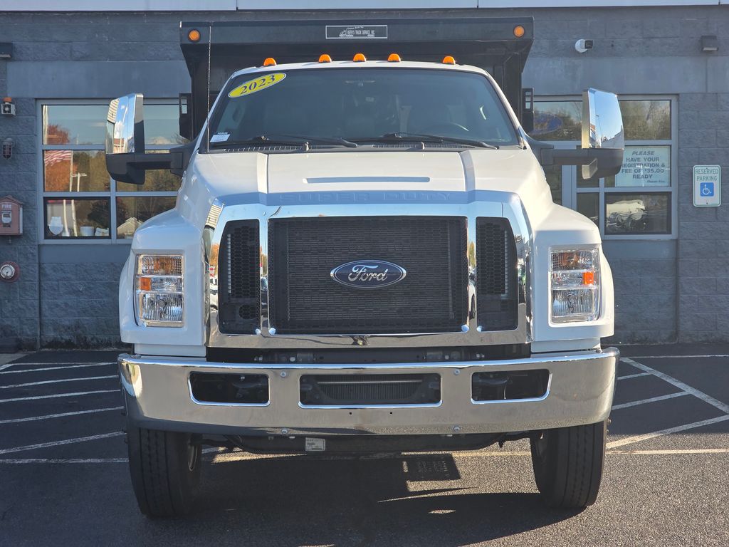 Used 2023 Ford F-650 Regular Cab Cab Chassis - photo 9