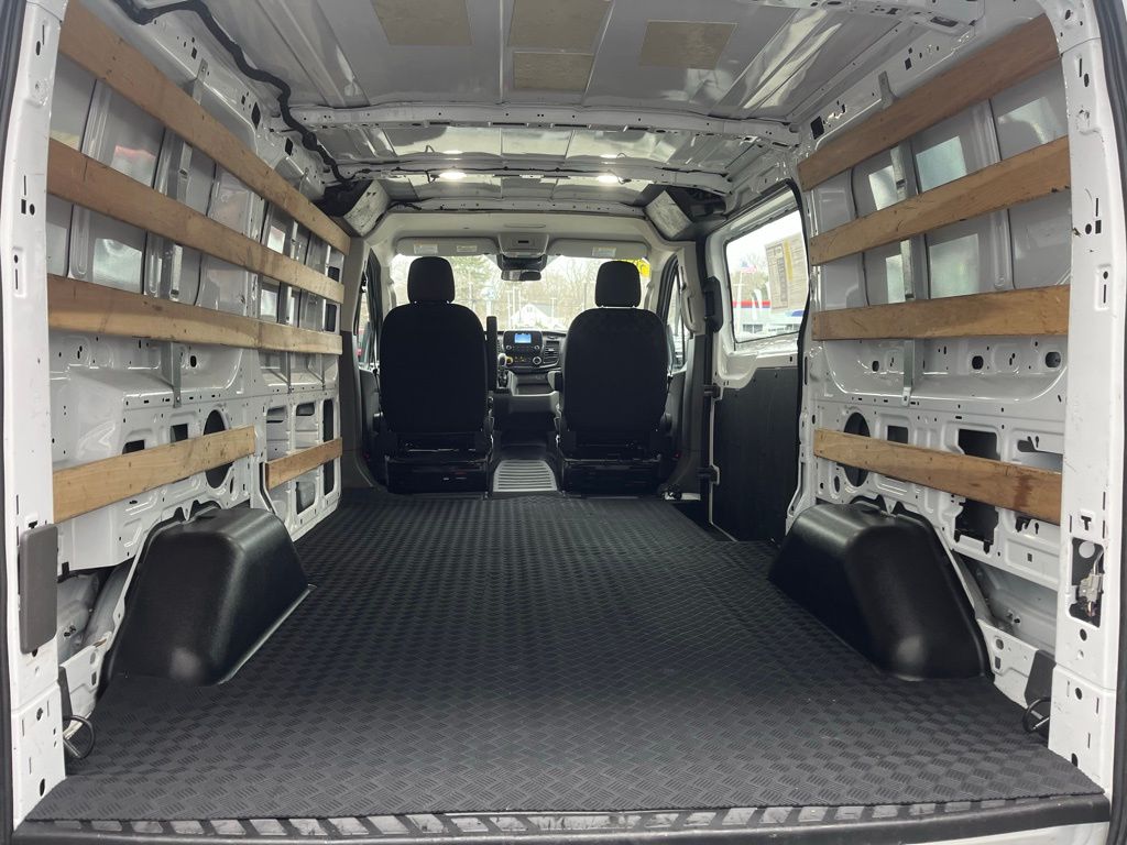 Used 2023 Ford Transit 250 Low Roof Empty Cargo Van - photo 4