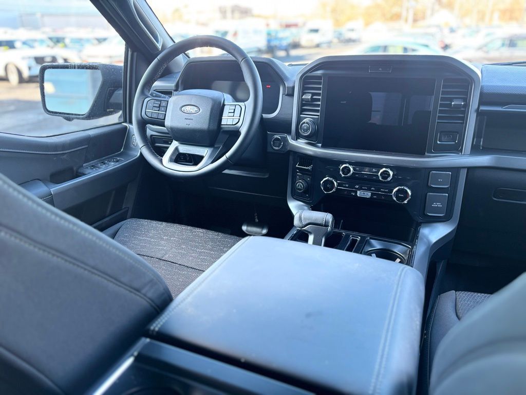 New 2026 Ford F-150 XLT SuperCrew Cab - photo 10