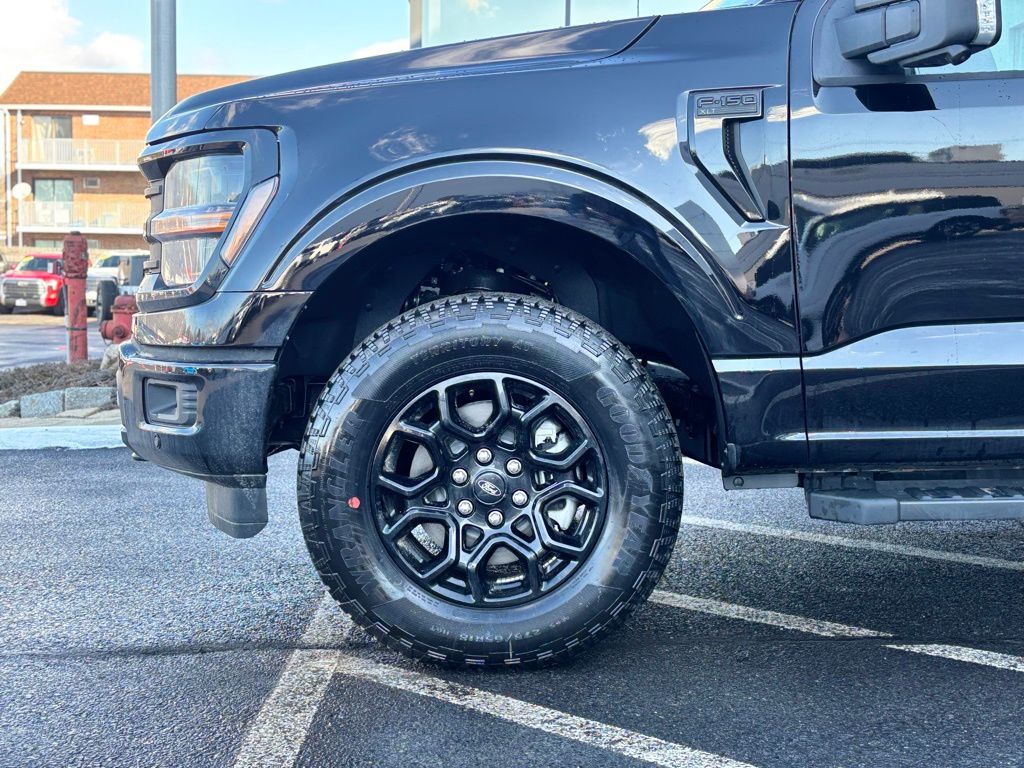 New 2026 Ford F-150 XLT SuperCrew Cab - photo 3