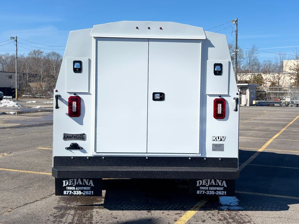 New 2026 Ford E-350 - photo 2