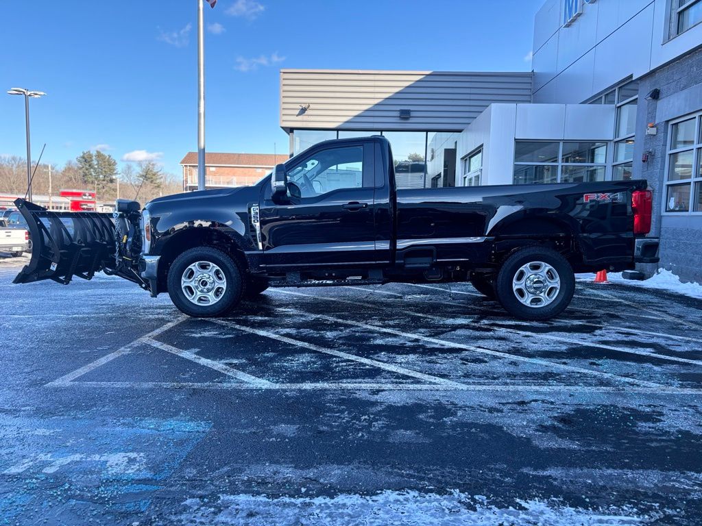New 2026 Ford F-350 - photo 2
