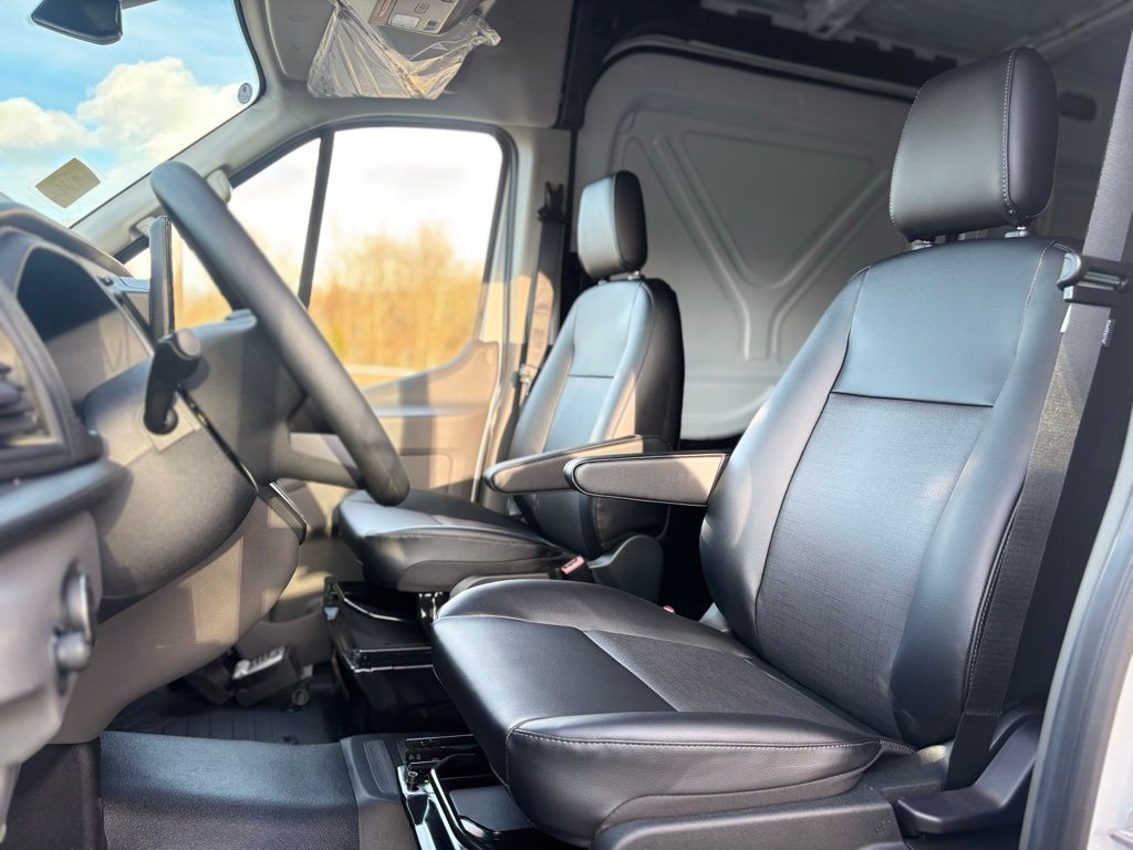 New 2026 Ford Transit 250 Medium Roof Empty Cargo Van - photo 16