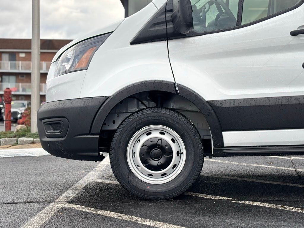 New 2026 Ford Transit 250 Low Roof Empty Cargo Van - photo 3