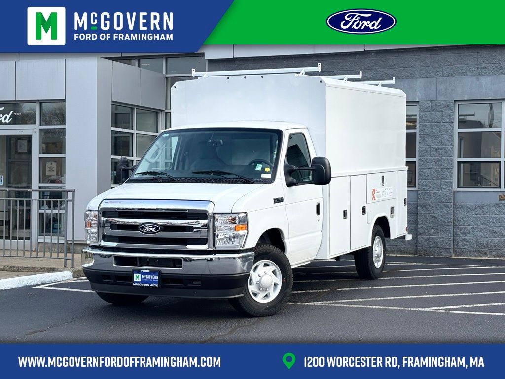 New 2026 Ford E-350 - photo 1