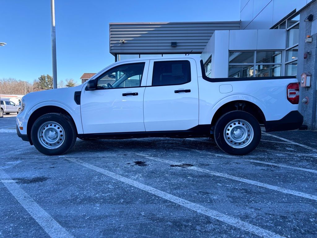 New 2026 Ford Maverick - photo 2