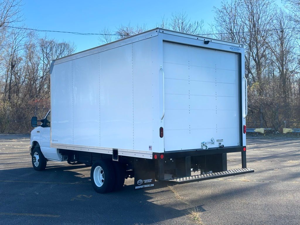 New 2024 Ford E-450 Cutaway - photo 4