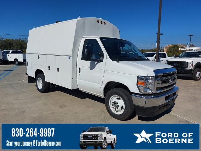 New 2026 Ford E-350 - photo 1